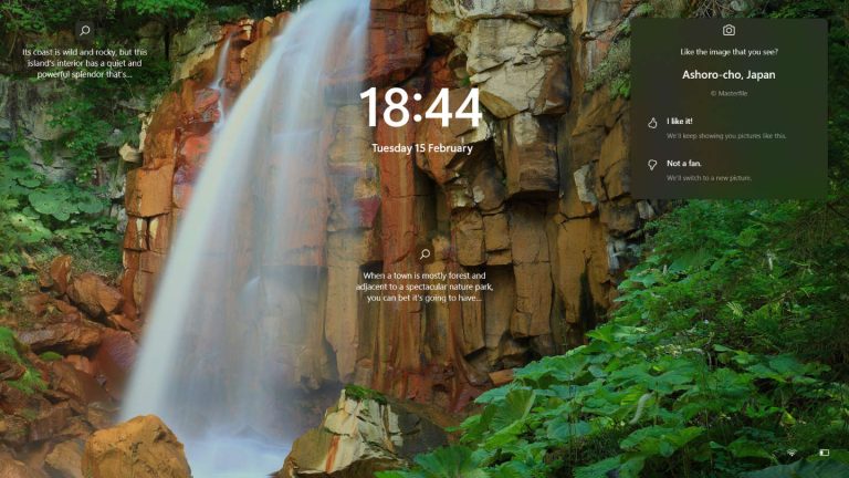 Screensaver / Lock Screen: Shirafuji Waterfall in Ashoro-cho, Hokkaido ...