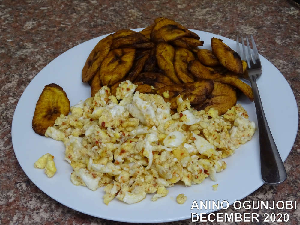 fried-plantain-dodo-and-scrambled-eggs-by-Anino-Ogunjobi-and-Crafters-TV